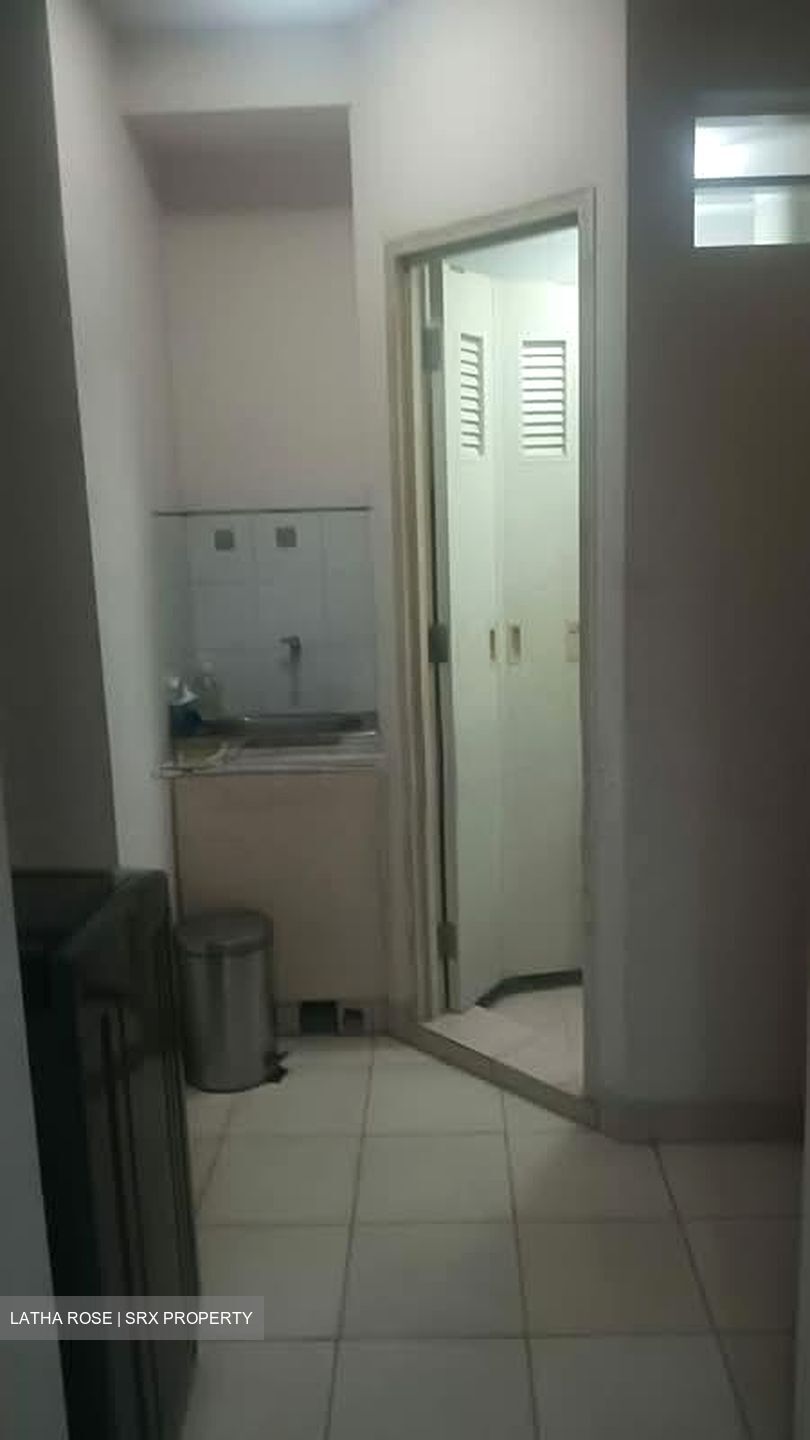 Lilydale (D27), Condominium #585672421